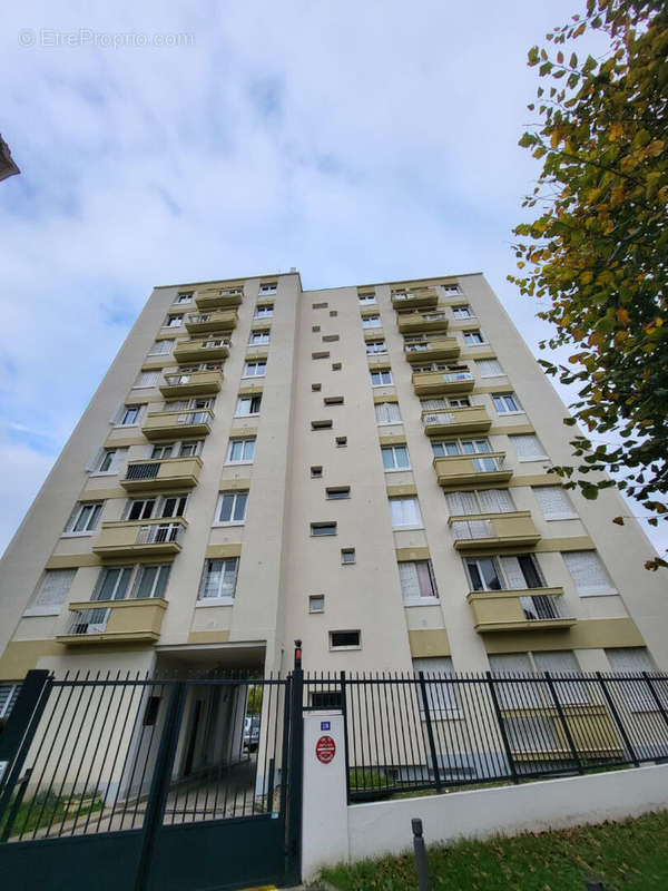 Appartement à ROMAINVILLE