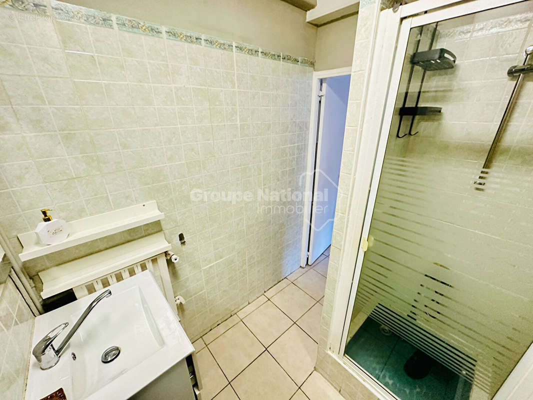 Appartement à MARSEILLE-15E