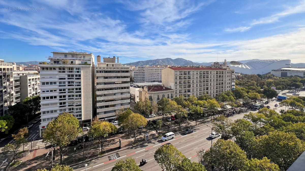 Appartement à MARSEILLE-8E