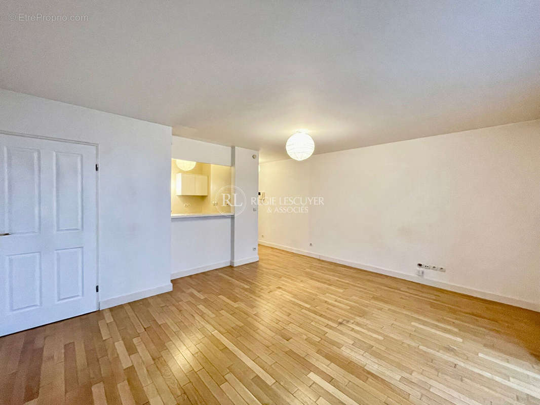 Appartement à LYON-8E