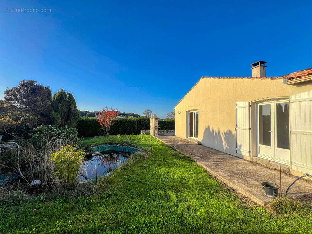 Maison à MESCHERS-SUR-GIRONDE