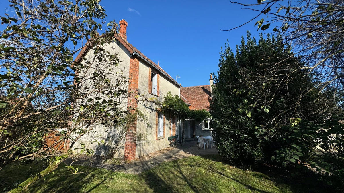 Maison à VILLEHERVIERS