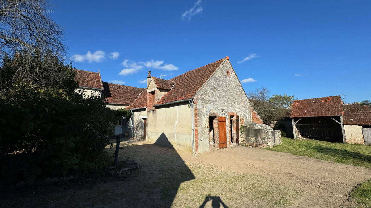 Maison à VILLEHERVIERS