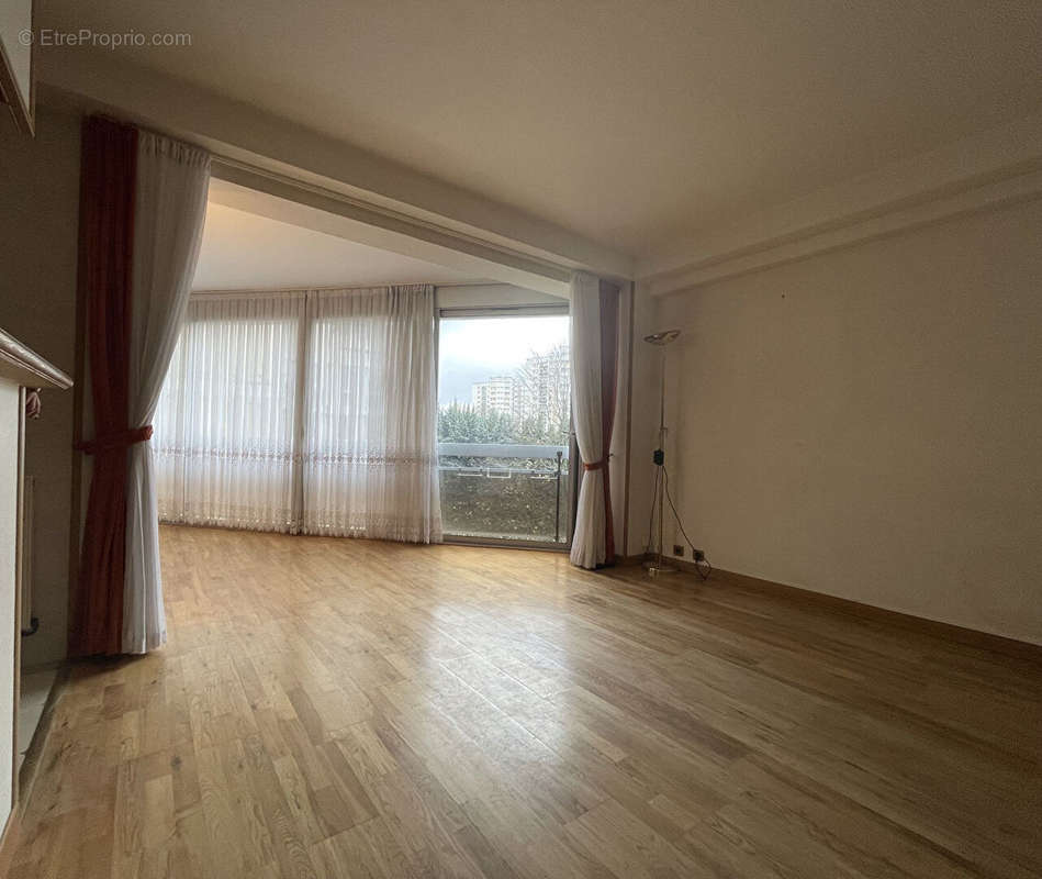 Appartement à SOISY-SOUS-MONTMORENCY