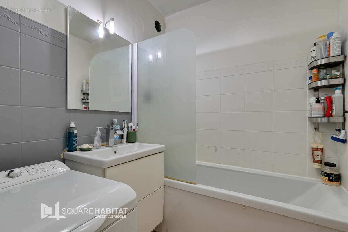 Appartement à MARSEILLE-13E