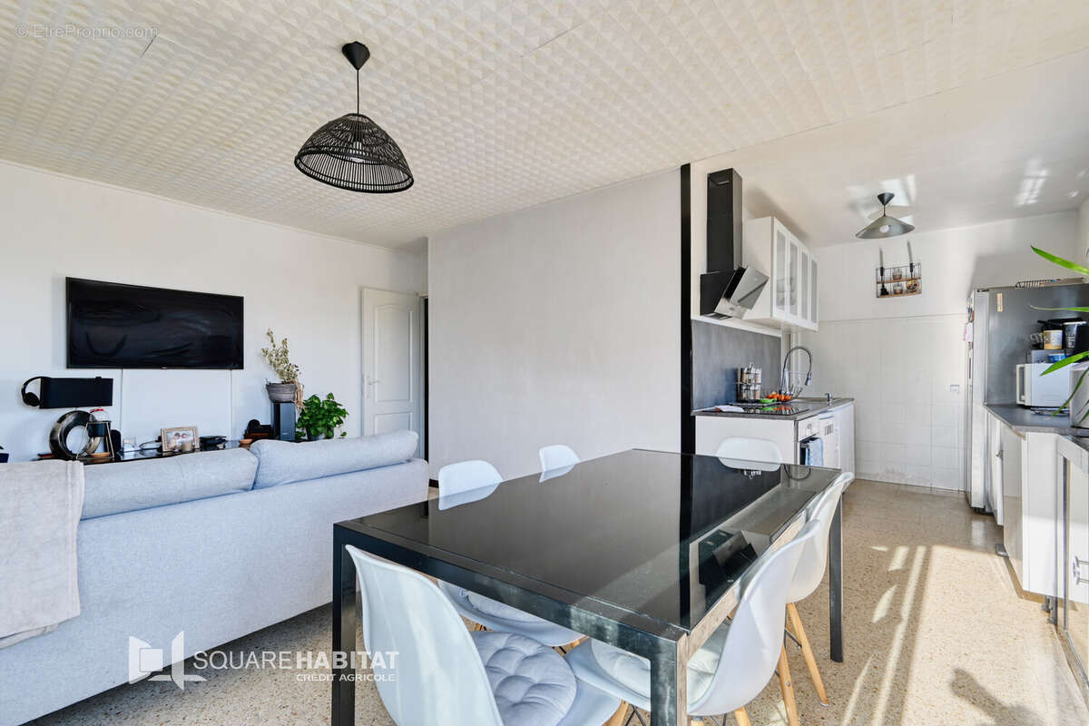 Appartement à MARSEILLE-13E