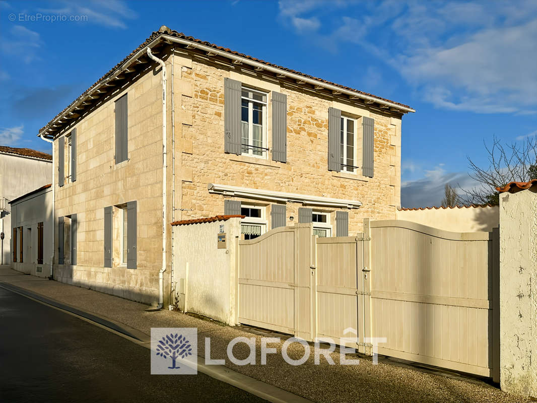 Maison à GEMOZAC