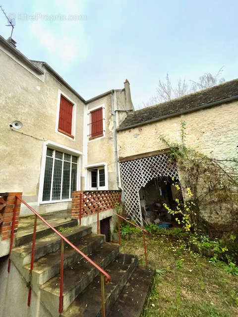 Maison à SACLAS