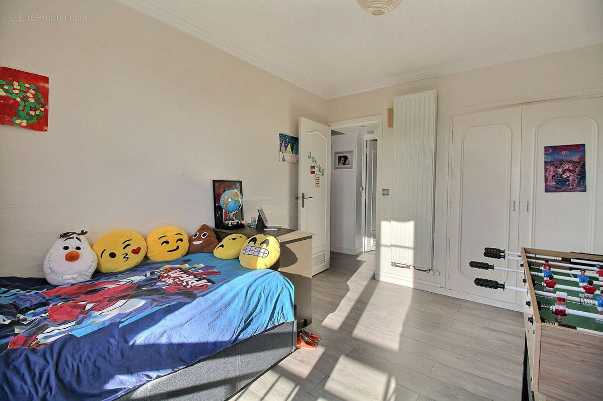 Appartement à RUEIL-MALMAISON