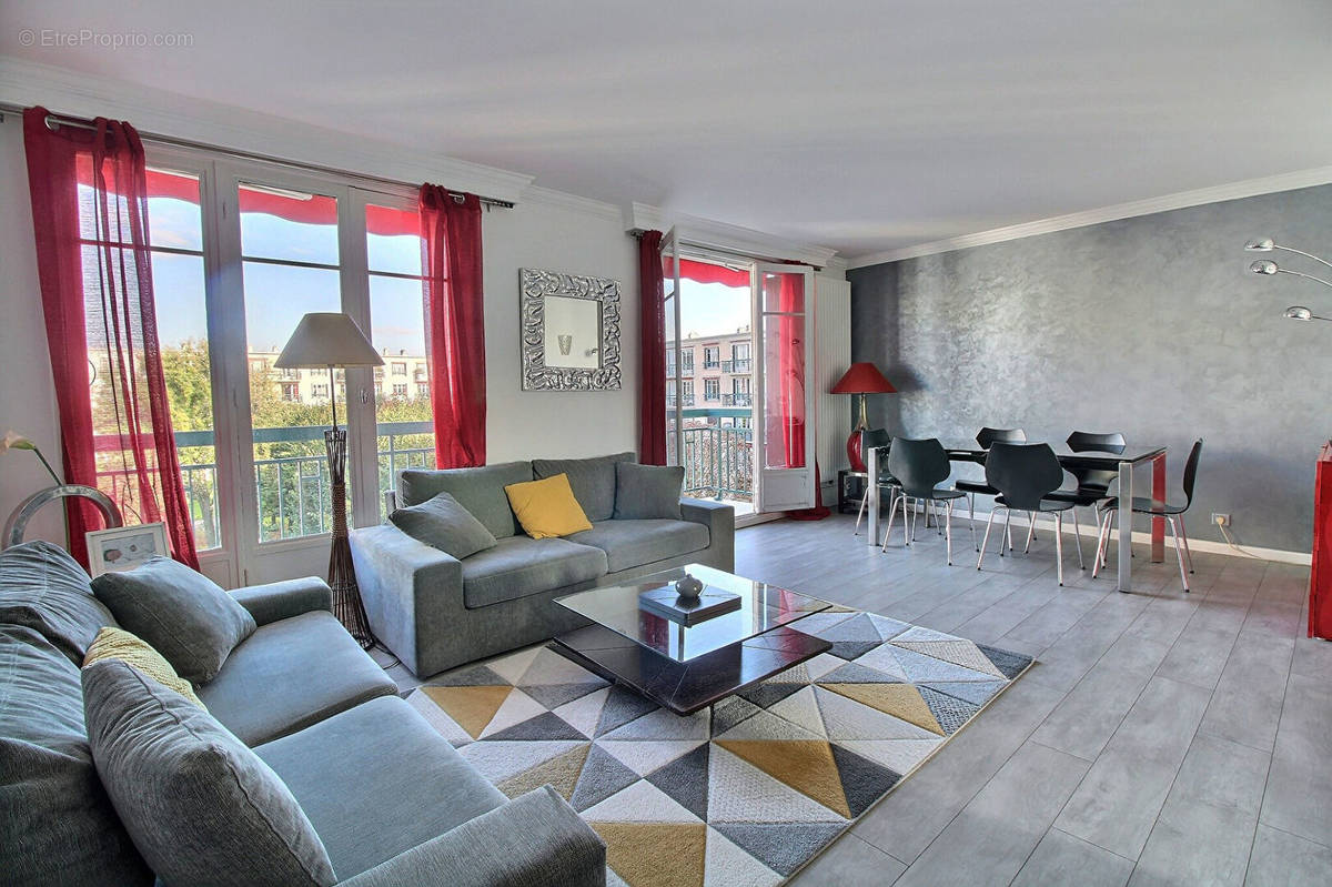 Appartement à RUEIL-MALMAISON