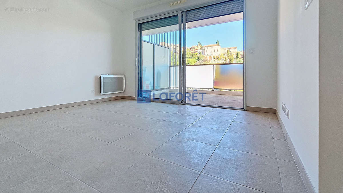 Appartement à CAGNES-SUR-MER