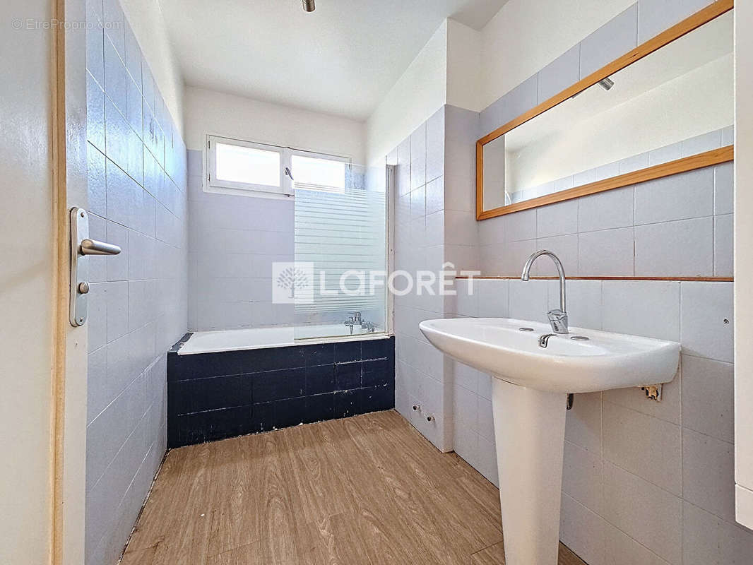 Appartement à MARSEILLE-12E