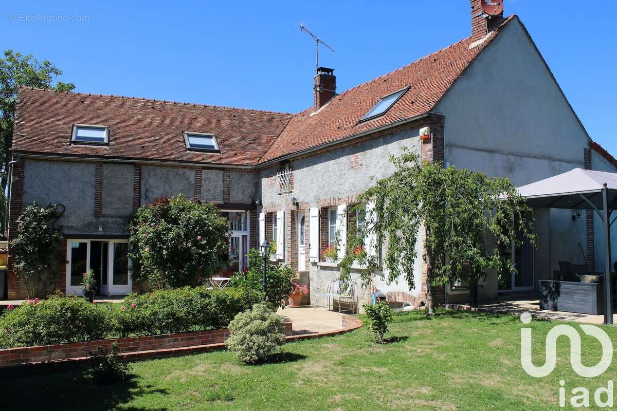 Photo 2 - Maison à SENS