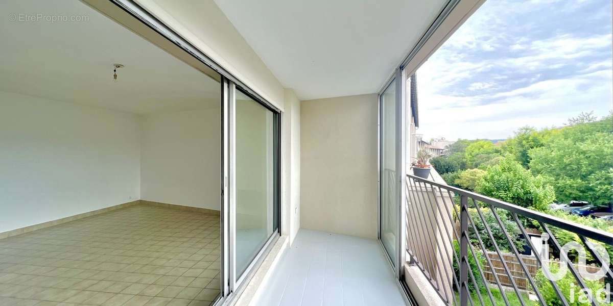 Photo 3 - Appartement à BAGNOLS-SUR-CEZE