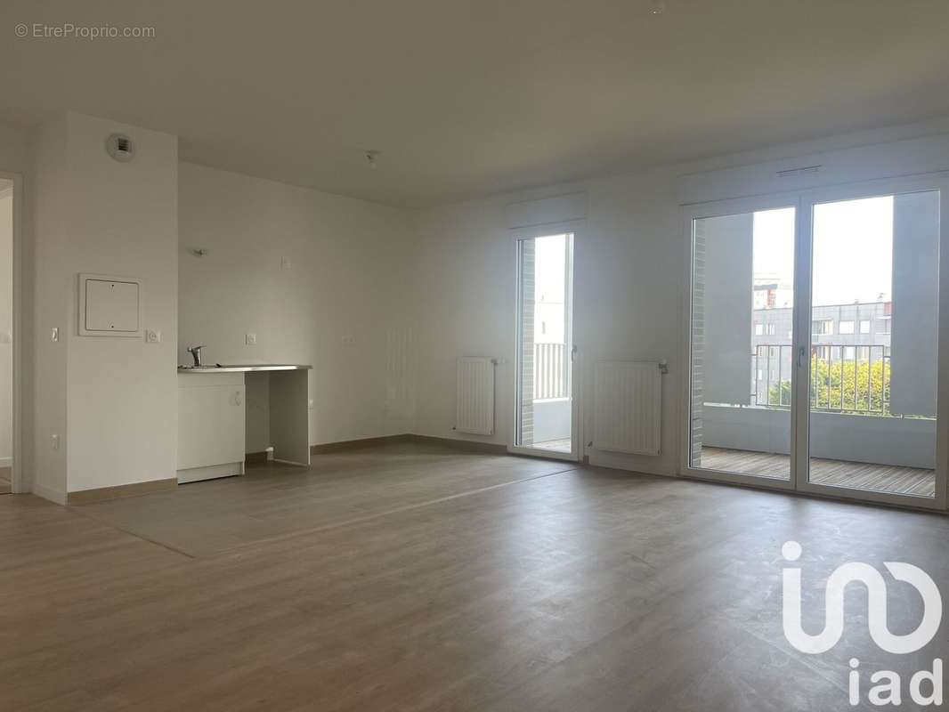 Photo 2 - Appartement à NANTERRE