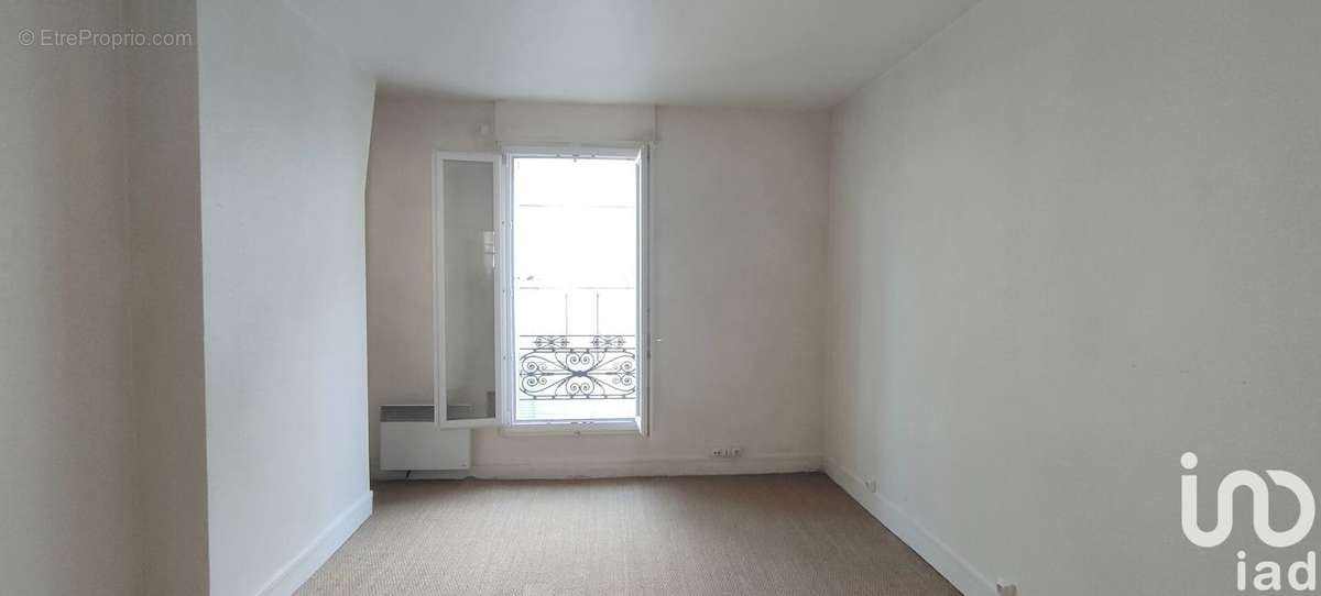 Photo 2 - Appartement à PARIS-15E