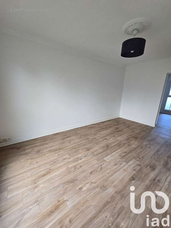 Photo 4 - Appartement à ETAMPES-SUR-MARNE