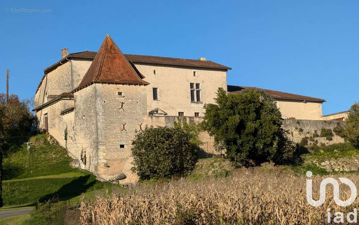 Photo 3 - Maison à CHALAIS