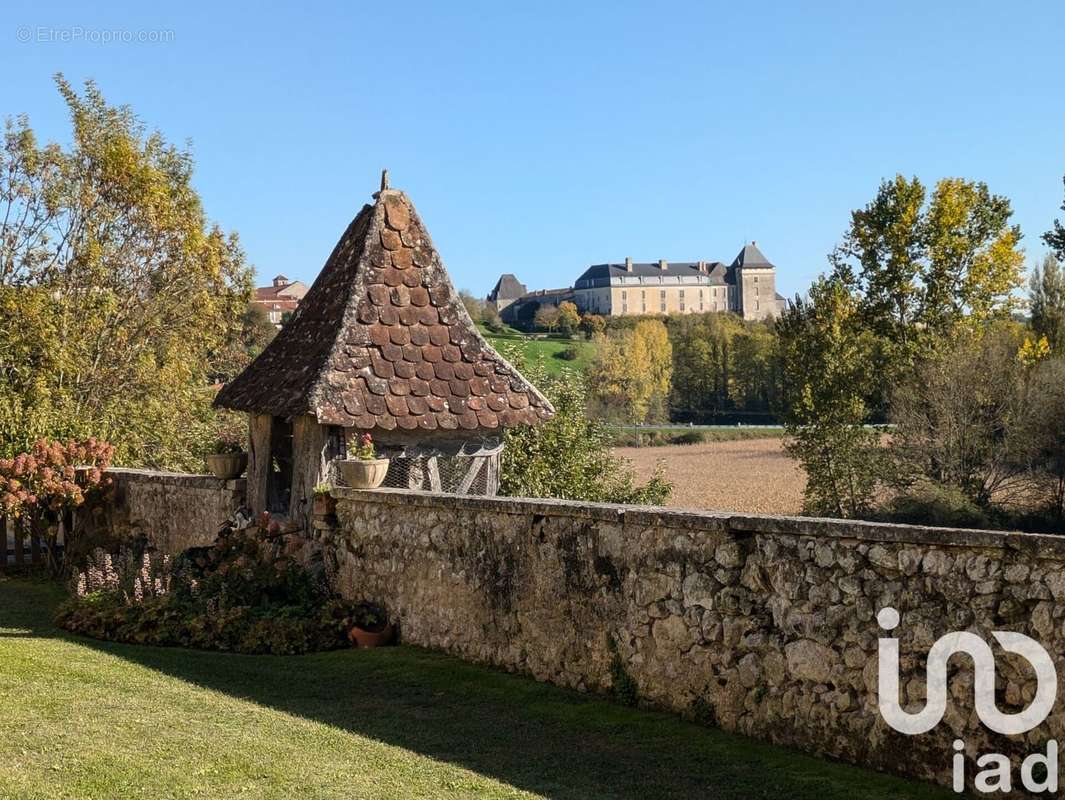 Photo 5 - Maison à CHALAIS