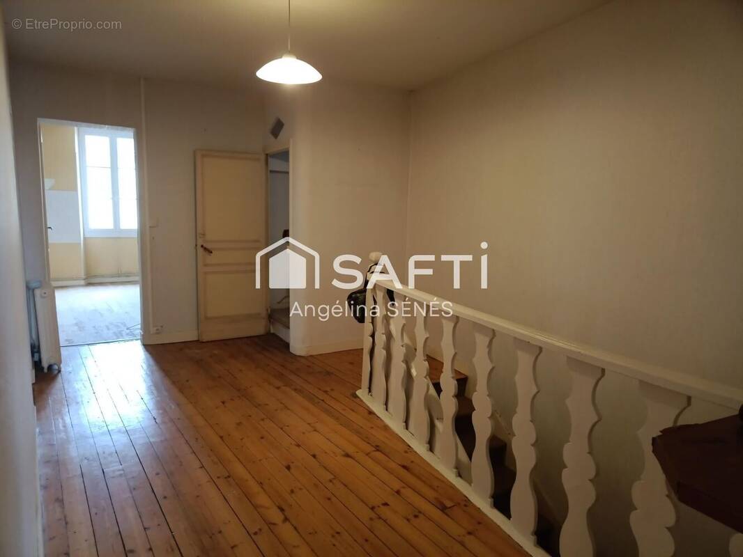 Photo 1 - Appartement à BOURG