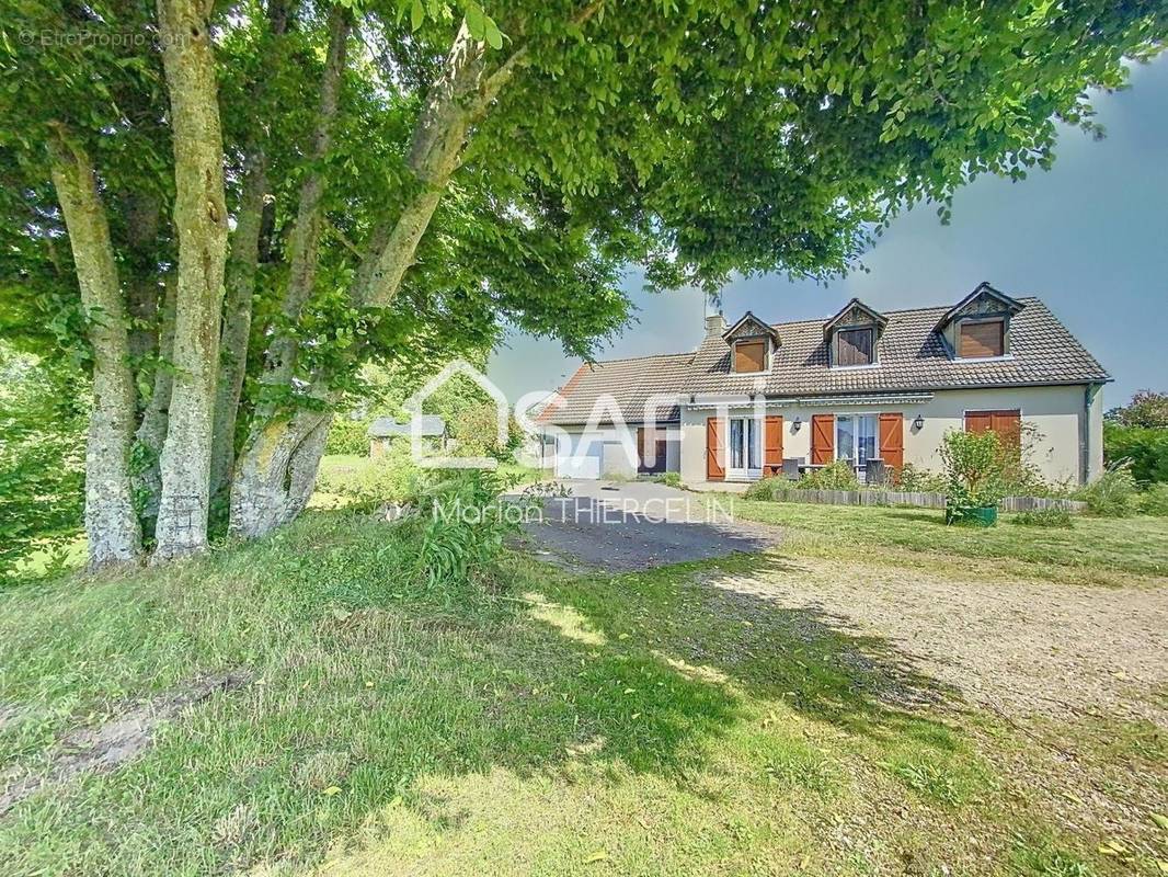 Photo 1 - Maison à NEUVILLE-AUX-BOIS