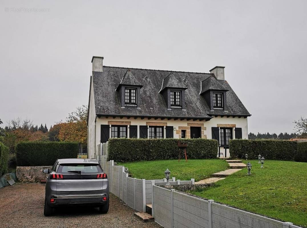 Photo 1 - Maison à PLEUGUENEUC