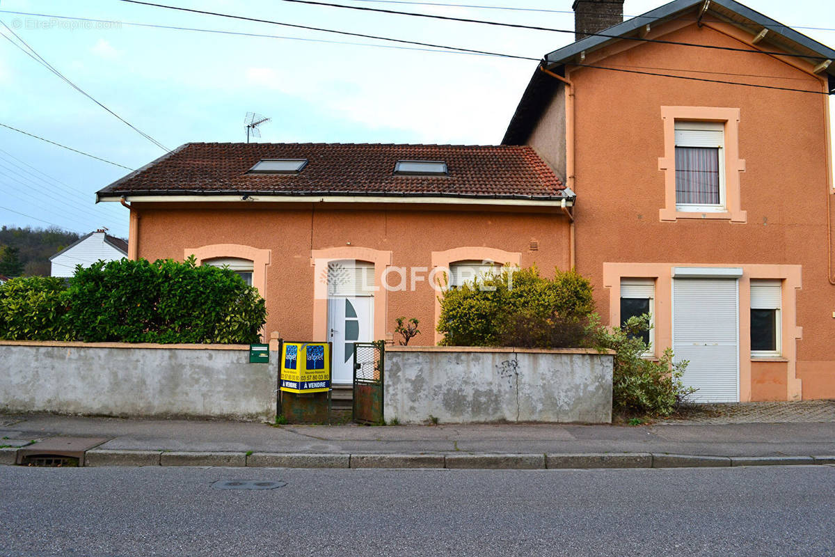 Maison à NEUVES-MAISONS