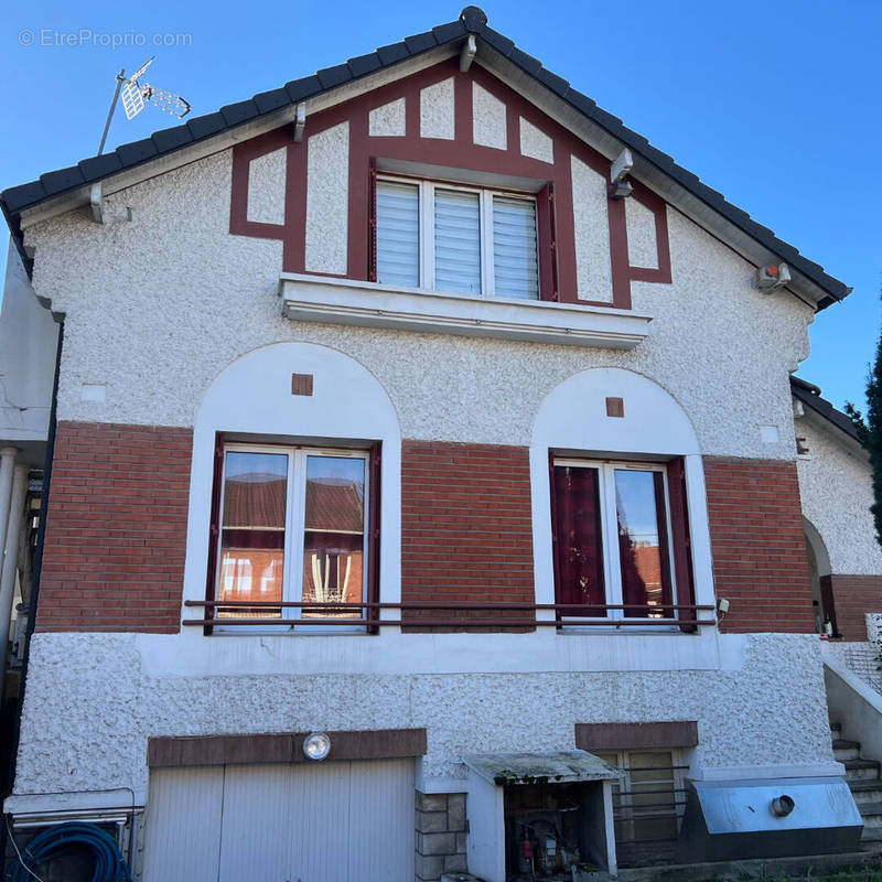 Maison à LES PAVILLONS-SOUS-BOIS