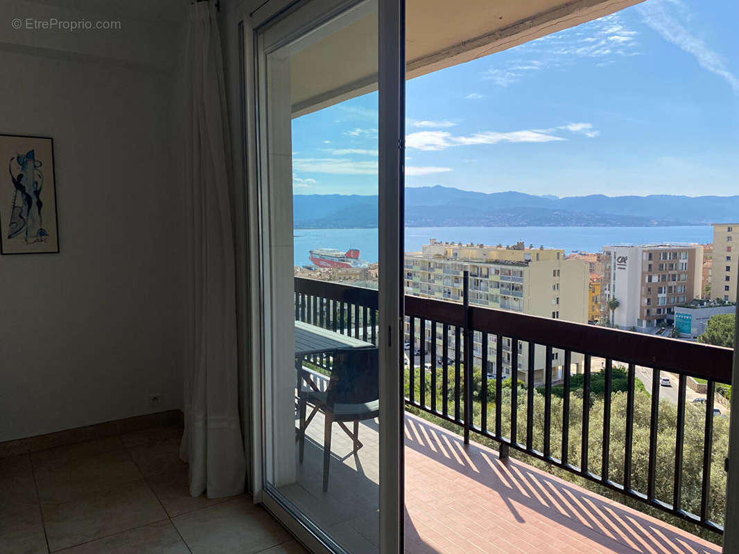 Appartement à AJACCIO