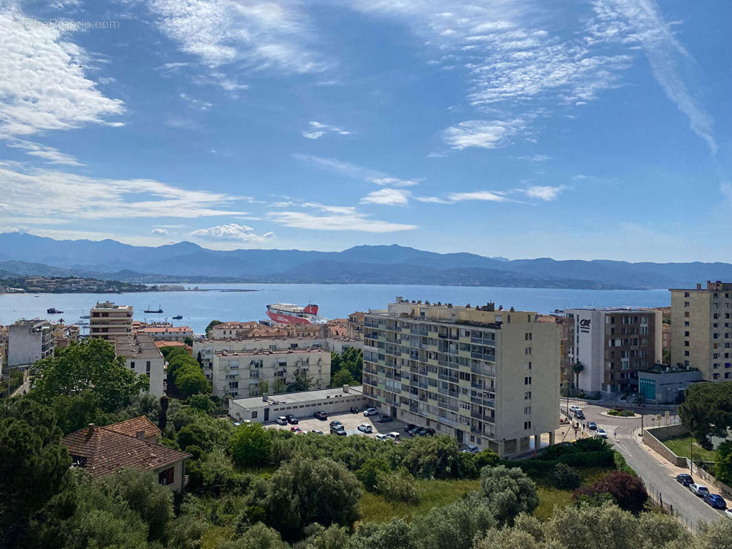 Appartement à AJACCIO