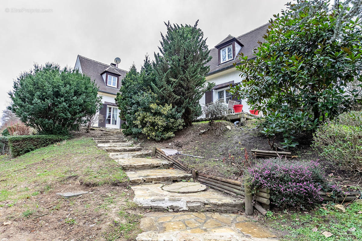 Maison à SENLIS