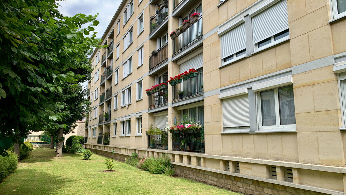 Appartement à FONTAINEBLEAU