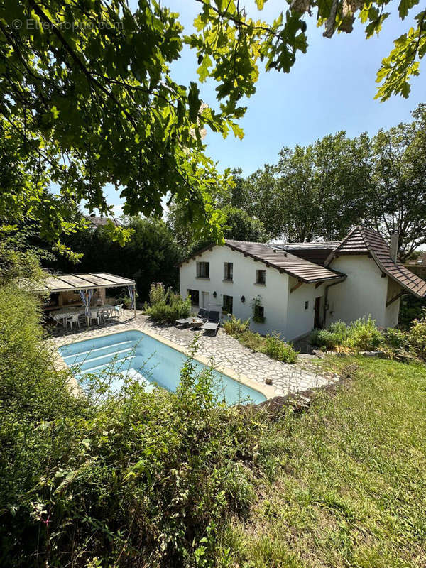 Maison à TRIEL-SUR-SEINE