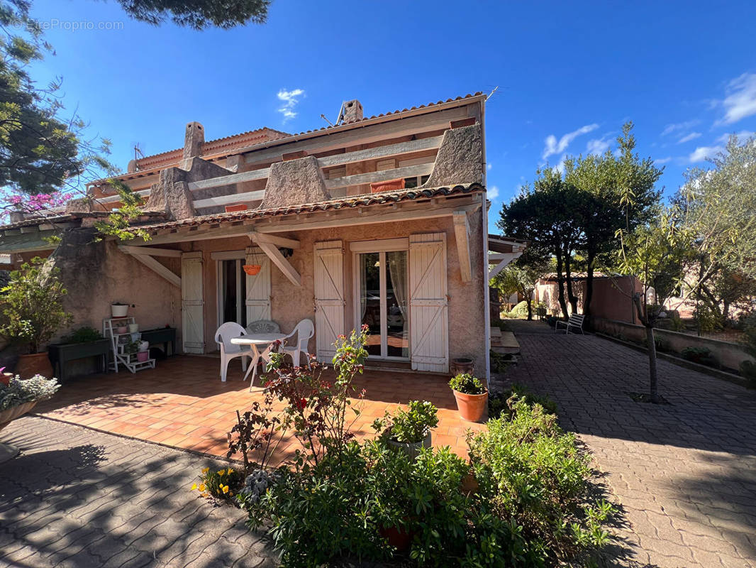 Maison à SAINT-MANDRIER-SUR-MER