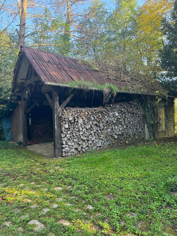 Maison à NANTEAU-SUR-LUNAIN