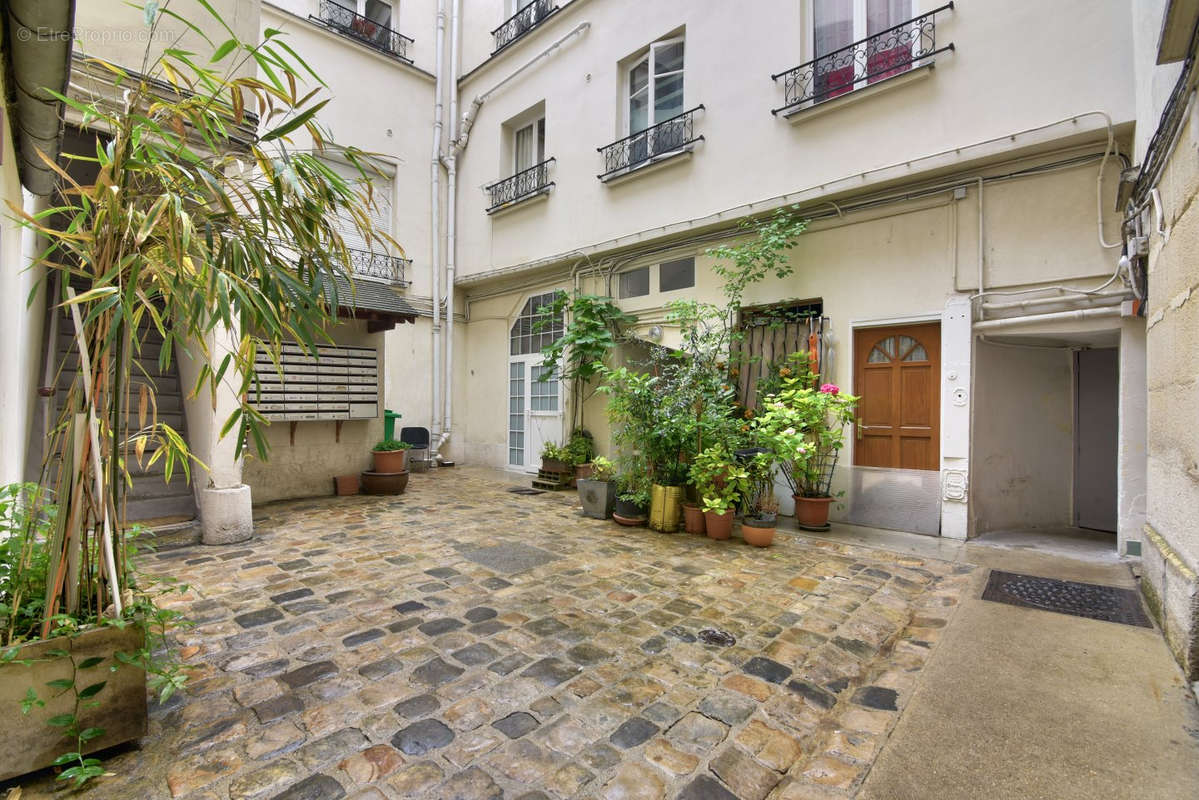 Appartement à PARIS-5E