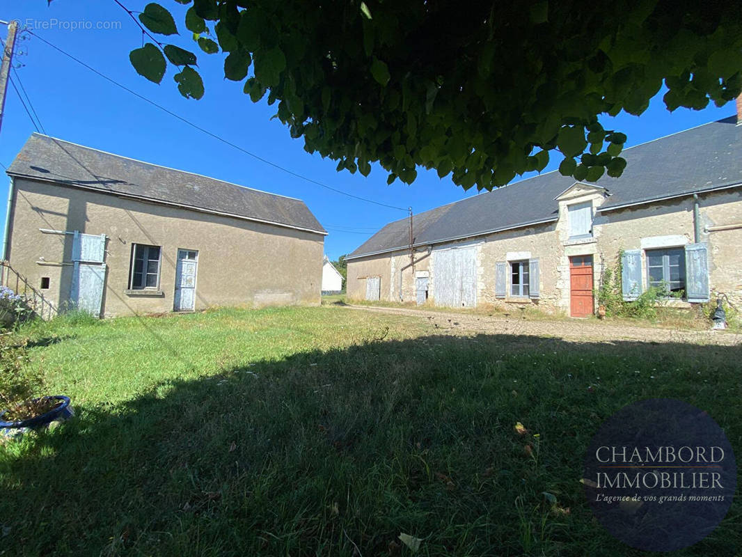 Maison à CHOUZY-SUR-CISSE