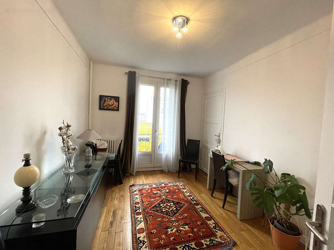 Appartement à BOIS-COLOMBES