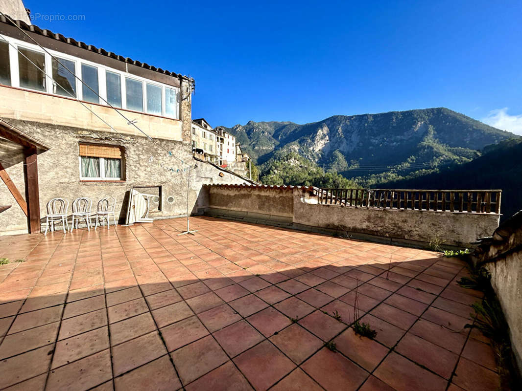 Appartement à VILLARS-SUR-VAR