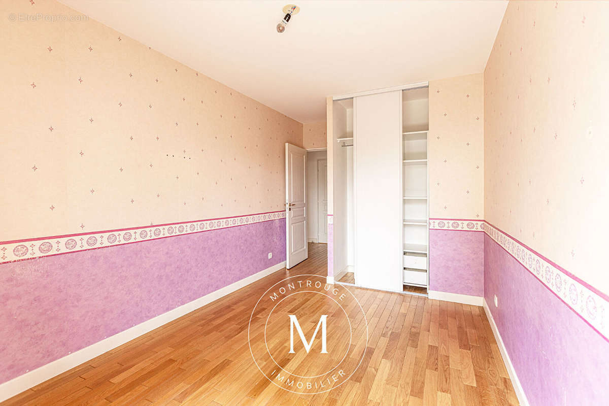 Appartement à MONTROUGE