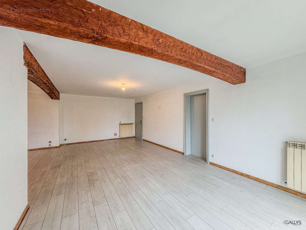 Appartement à MALLING