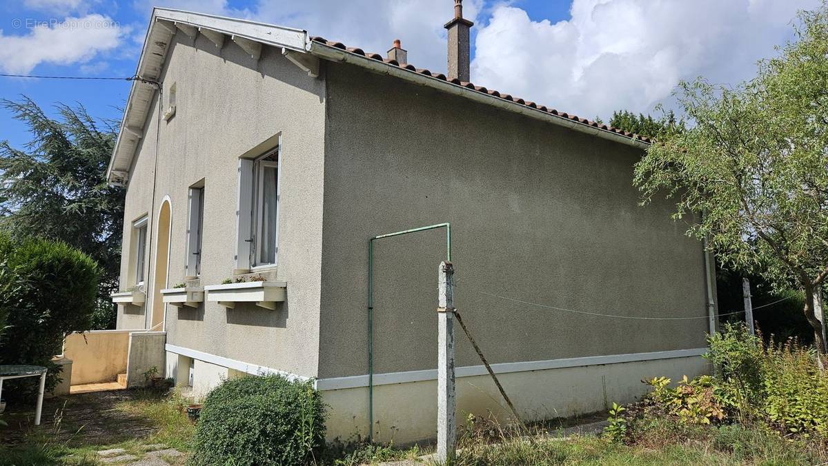 Maison à BRESSUIRE