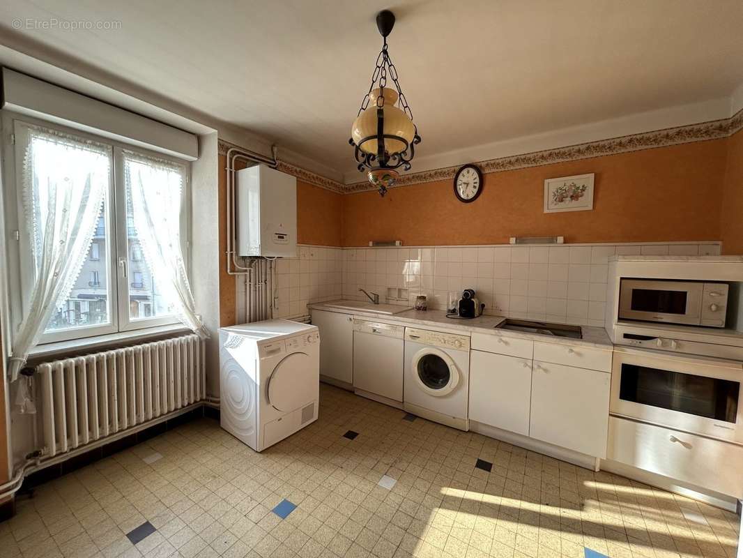 Appartement à PRIVAS