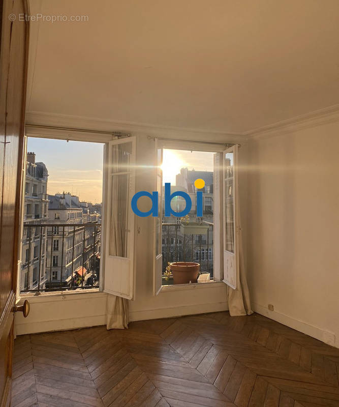 Appartement à PARIS-9E