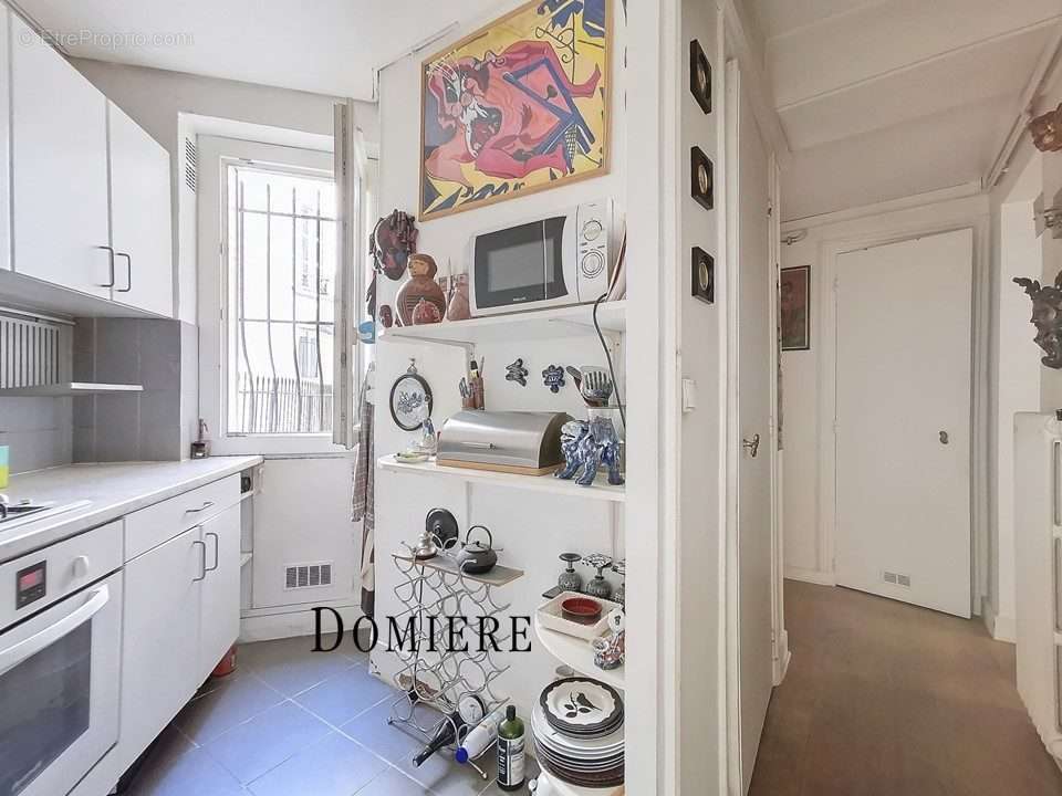 Appartement à PARIS-17E