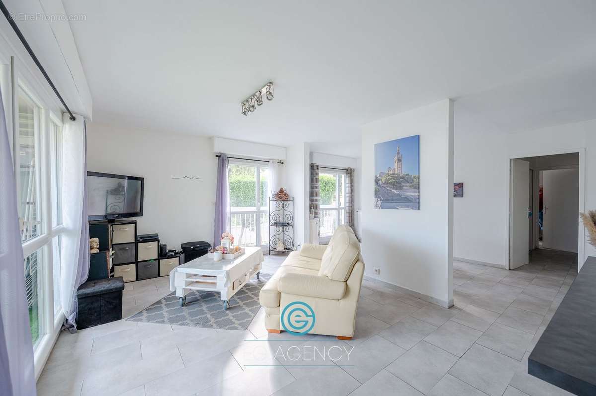 Appartement à MARSEILLE-10E