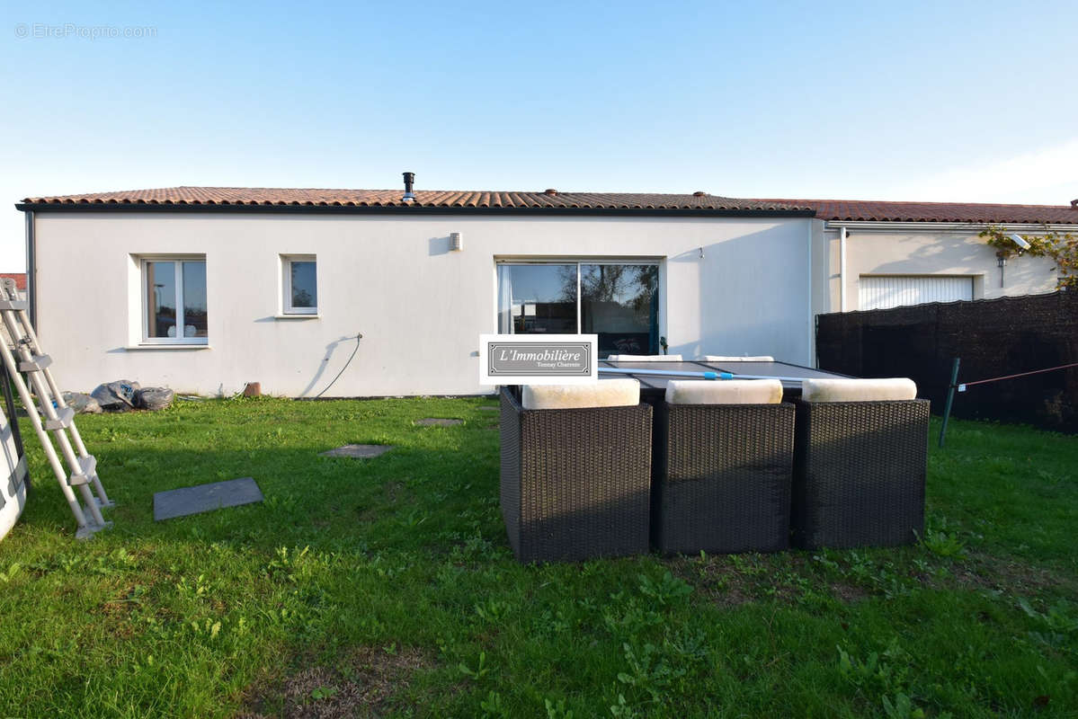 Maison à TONNAY-CHARENTE