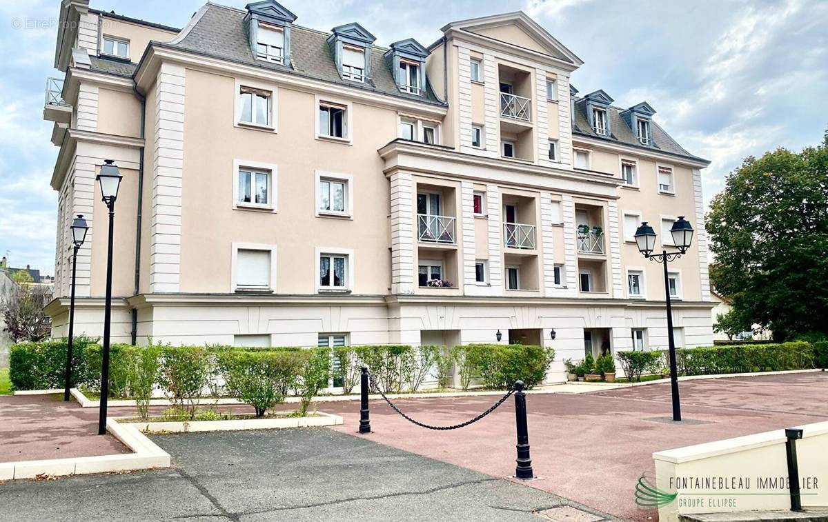 Appartement à FONTAINEBLEAU