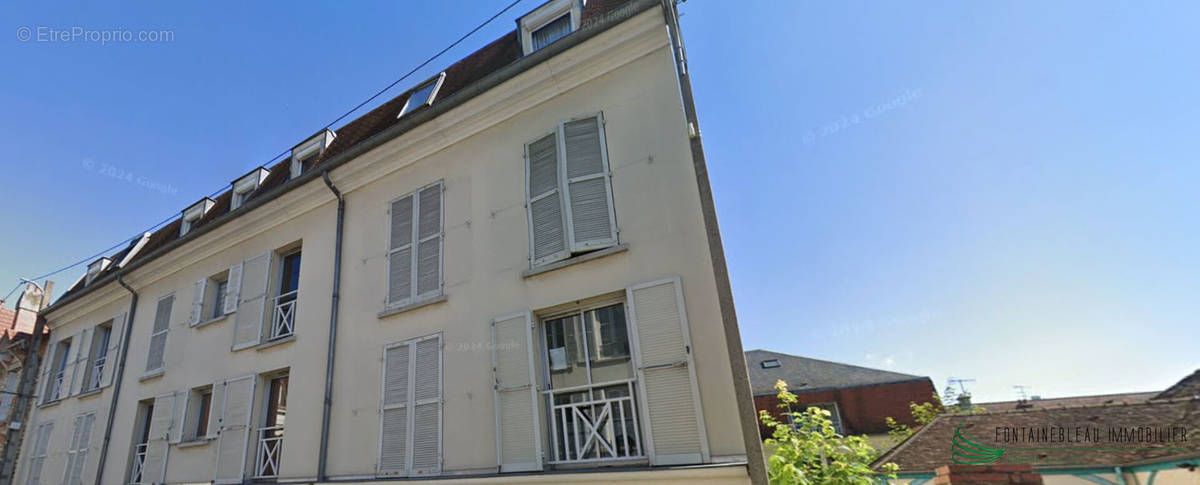 Appartement à FONTAINEBLEAU