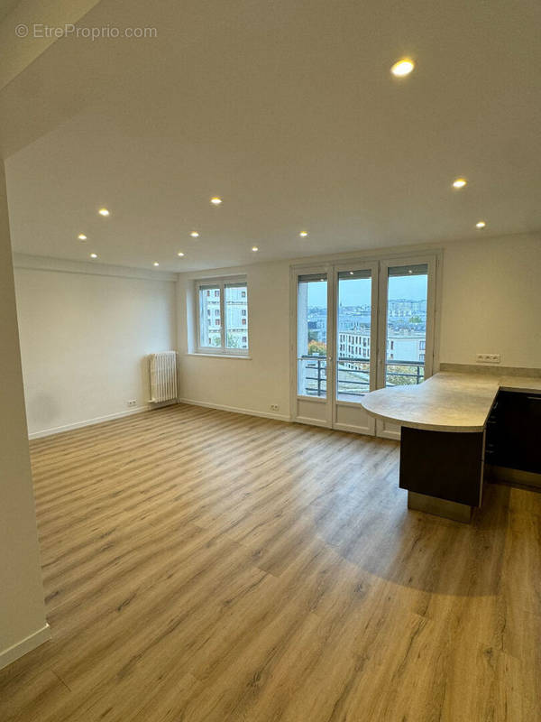 Appartement à ISSY-LES-MOULINEAUX